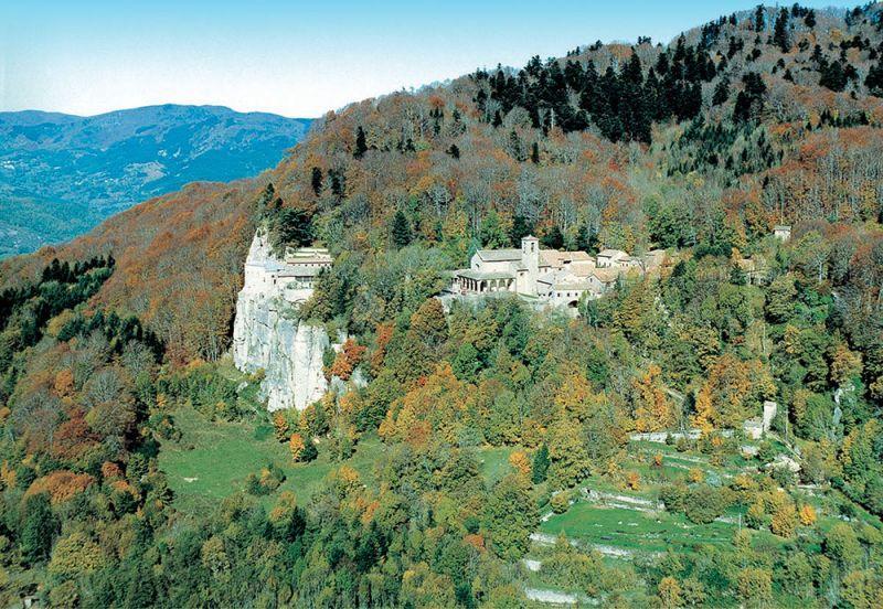 Albergo Ristorante Letizia Кьюзи-делла-Верна Экстерьер фото