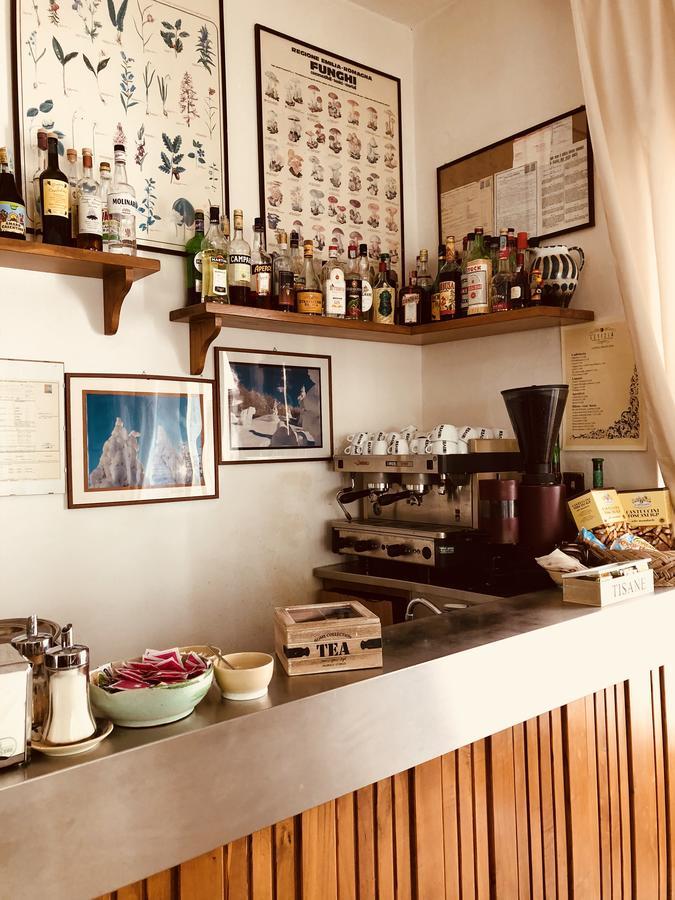 Albergo Ristorante Letizia Кьюзи-делла-Верна Экстерьер фото